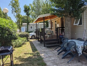 Outdoor dining - Mobil-home Stefie Carabasse (Vias)