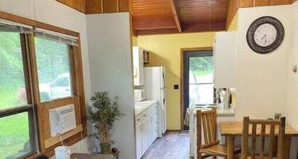 Fun cozy cabin on Pokegama excellent location!