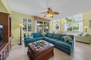Condo, Multiple Beds (Kona Sea Ridge#X1) | Living area - Kona Sea Ridge#x1 (Kailua-Kona)