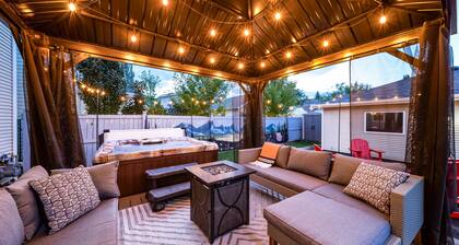 Nordic Spa Retreat - Hot Tub - King Bed - Firepit - BBQ!