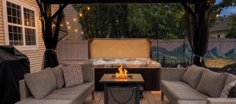 Nordic Spa Escape - Hot Tub - Fire Table - BBQ - Barrel Sauna