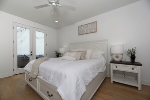 4 quartos, ferros/tábuas de passar roupa, Wi-Fi, roupa de cama