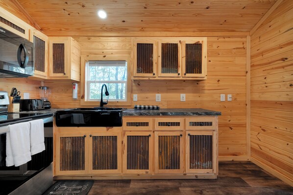 Fridge, microwave, oven, stovetop - Cozy 2 Bedroom 1 Bath Tiny Home at Lake Cumberland #401 (Jamestown)