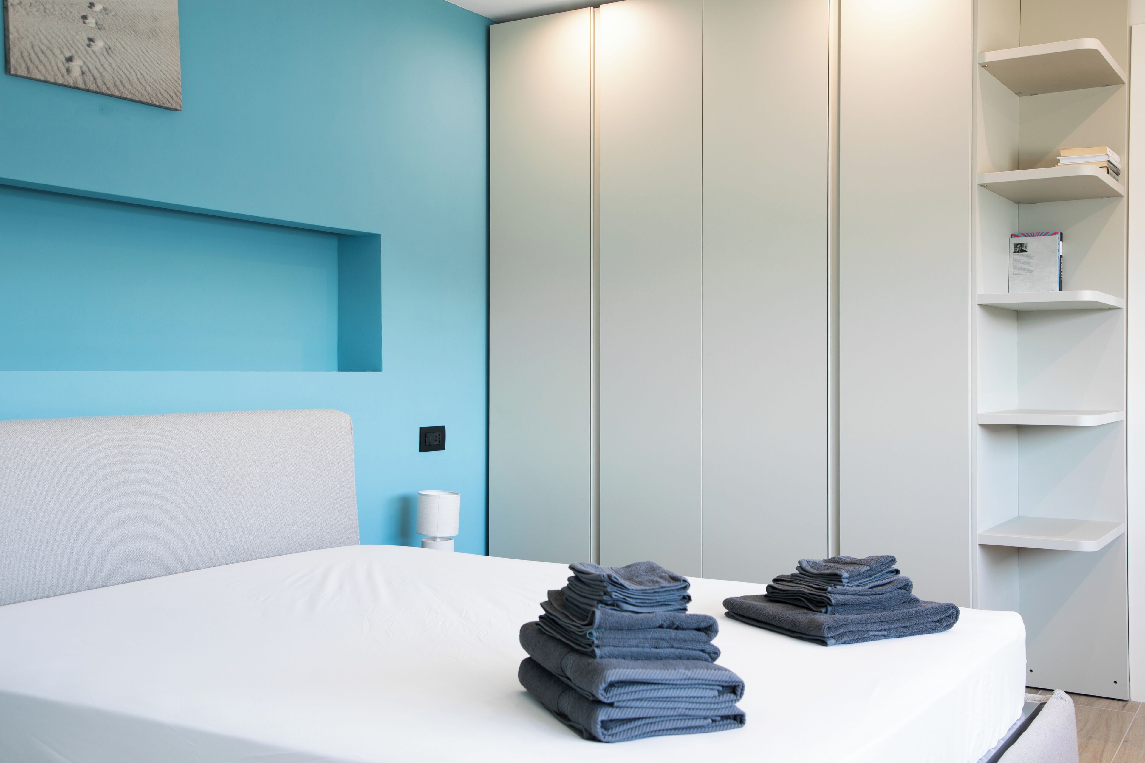 1 chambre, fer et planche à repasser, Wi-Fi gratuit, draps fournis