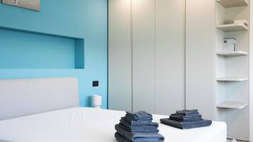 1 chambre, fer et planche Ă repasser, Wi-Fi gratuit, draps fournis