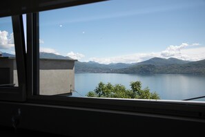 Interior - Casa del lago - One Bedroom Apartment, Sleeps 4 (oggebbio)