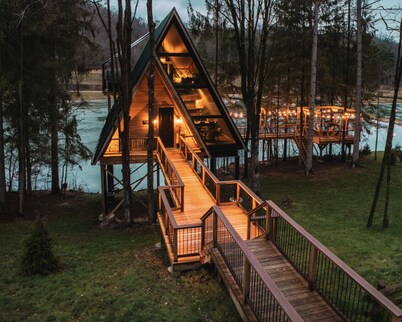 The UtopiA @ Paradise Lake