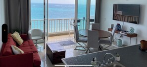Smart TV - Puerto Rico, Beach front Condo in CONDADO, San Juan on the BEACH. (San Juan)