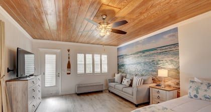 Beach Bungalow