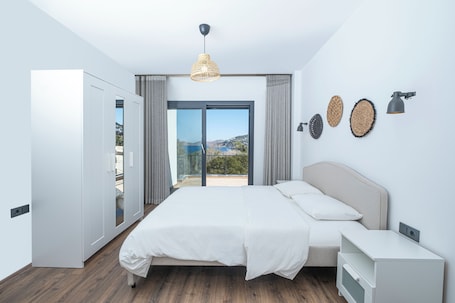 4 多间卧室、埃及棉床单、高档床上用品、熨斗/熨衣板