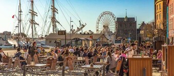 Mid-City Luxury I Mini Balcony I  SONOS I Privacy