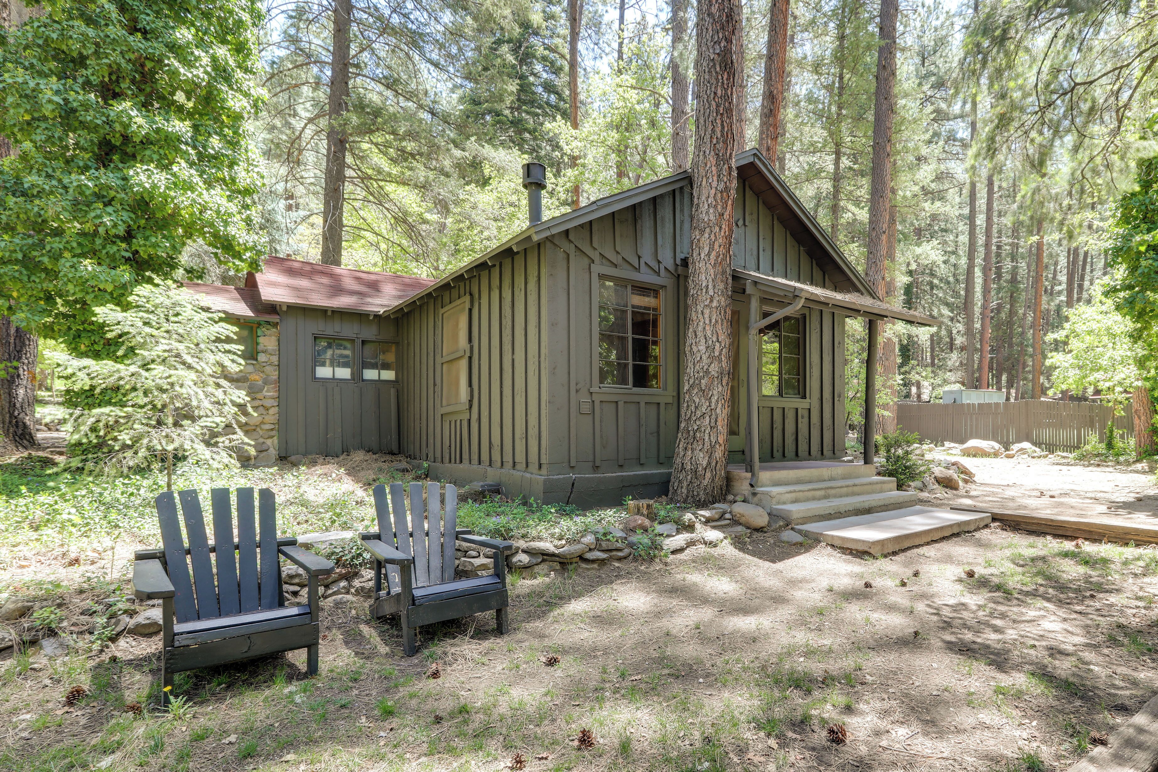 Pet-Friendly Sedona Gem w/ Swimming Hole