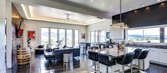 Motorcycle-Themed Home in Spearfish w/ Hot Tub!