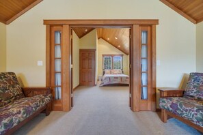 3 bedrooms, free WiFi, bed sheets