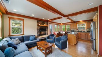 Smart TV, fireplace, video games, DVD player