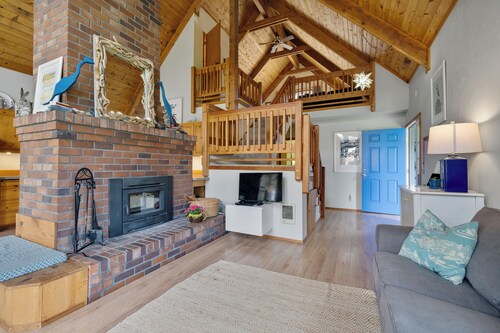 Charming Beach Cabin *Close Beach Access*