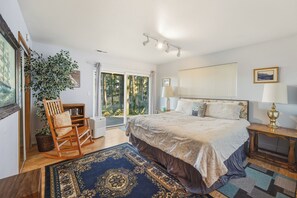 4 makuuhuonetta, ilmainen Wi-Fi, vuodevaatteet