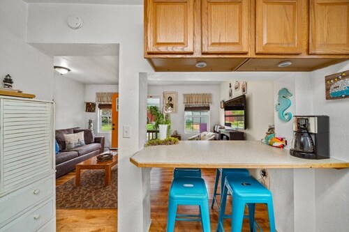 S’mores & Shores on Easy Street