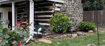 Historic home nestled in the heart of horse and wine country. Kids/pet friendly!