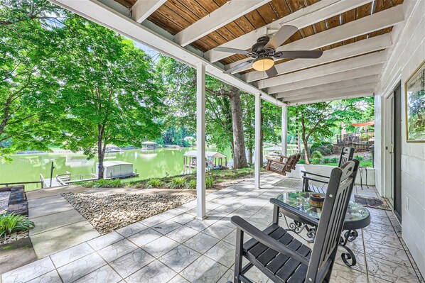 Terrace/patio - Locke Haven (Sherrills Ford)