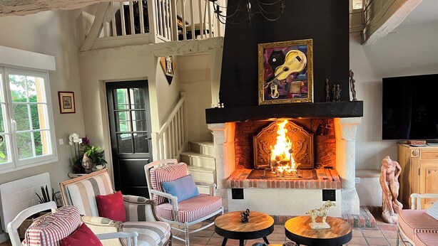 Interior - Character House with 3000 m² Garden, Alabaster Coast (Sauqueville)