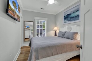 Iron/ironing board, WiFi, bed sheets - Ocean Lakes New Build, Steps to Beach and Balcony! (Myrtle Beach)