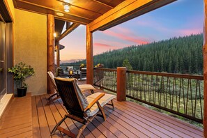 Terrace/patio - Moose Sightings, Hot Tub, Pool Table, Views, Hot Springs, 16mi to Breckenridge (Fairplay)