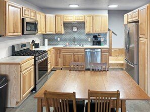 Fridge, microwave, oven, stovetop - Kenai Beachfront Cabin 5 - Rustic Alaskan Cabin (Kenai)