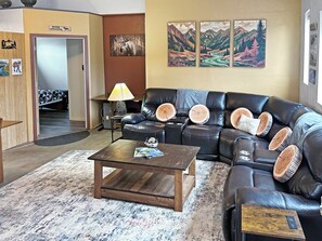 Smart TV - Kenai Beachfront Cabin 5 - Rustic Alaskan Cabin (Kenai)