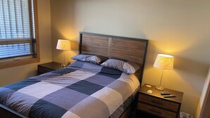 2 soverom, strykejern/-brett, wi-fi (inkludert) og sengetøy