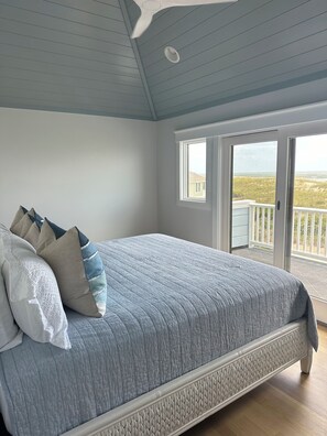 3 室のベッドルーム、アイロン / アイロン台、WiFi、ベッドシーツ