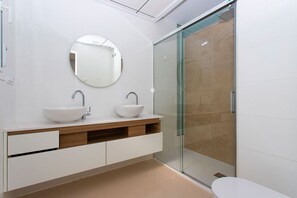 Hair dryer, towels - CH Allegra 135 Doña Pepa (Ciudad Quesada) (Ciudad Quesada)