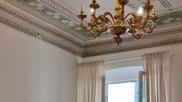 1 Schlafzimmer, Schreibtisch, Bügeleisen/Bügelbrett, WLAN