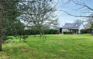 Children’s area - 2 bedroom cozy home in Plouha (Plouha)