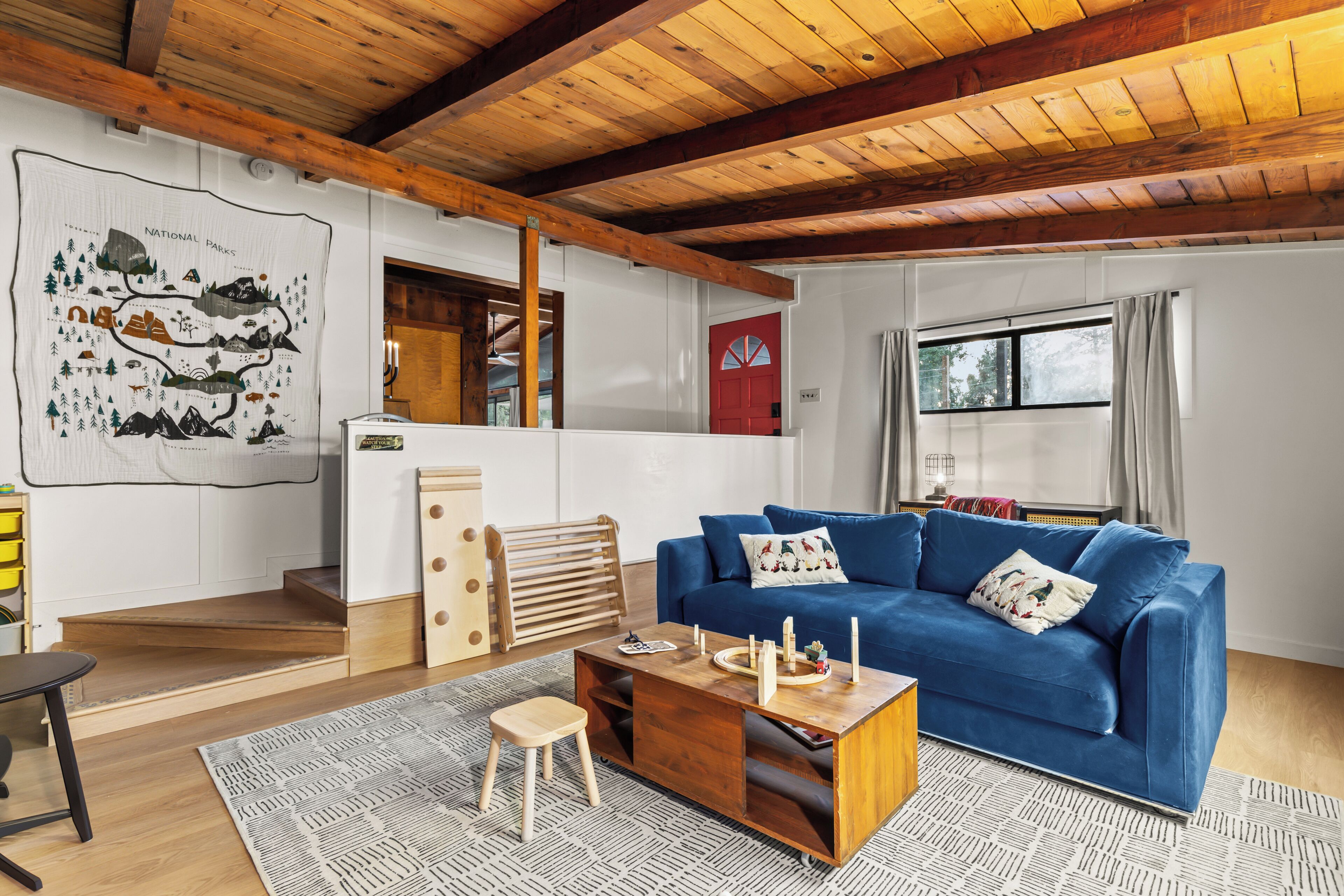 Smart TV, fireplace, foosball, books