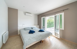 5 bedrooms, free WiFi