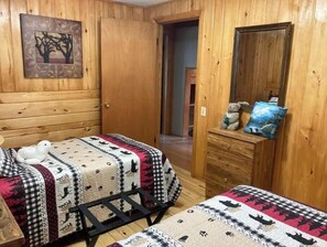 2 Schlafzimmer, Bügeleisen/Bügelbrett, kostenloses WLAN, Bettwäsche