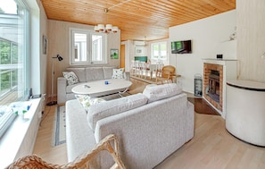 Fernseher, Kamin