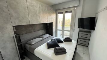 1 camera, culla da viaggio, Wi-Fi, lenzuola