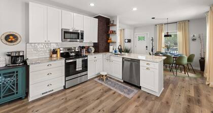 Stylish 3BR Retreat | Renovated & Designer Touches