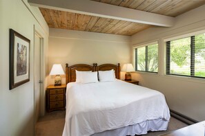 3 habitaciones, wifi gratis y ropa de cama