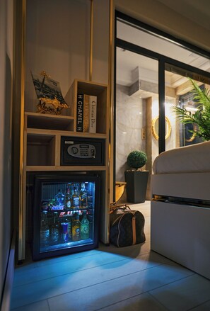 隔音、免费 WiFi