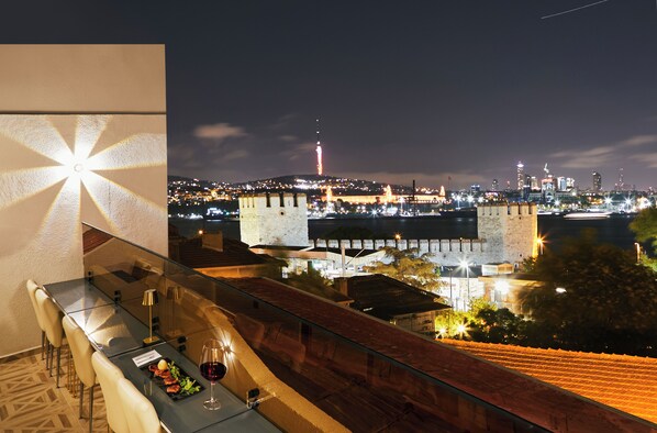 ลานระเบียง/นอกชาน