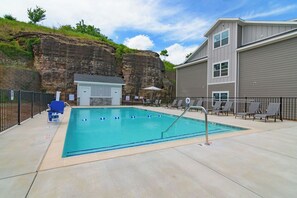 Udendørs pool