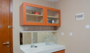 Departamento | Cocina privada | Refrigerador y parrilla de estufa 