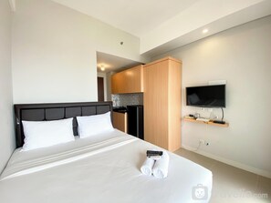 Studio - Fancy And Simply Studio At Transpark Juanda Bekasi Timur Apartment (Bekasi)