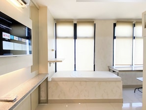 Interior - Cozy And Relaxing Studio For 1 Pax Pollux Chadstone Apartment (Cikarang)