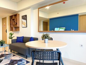 Apartment | Living area - Good Deal And Modern Look 3Br Meikarta Apartment (Cikarang)