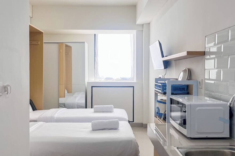 Nice And Homey Studio (No Kitchen) At Bandaraya - Tallasa City Makassar Apartment