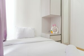 2 bedrooms, free WiFi - Homey And Modern Design 2Br Apartment At M-Town Residence (Gading Serpong)
